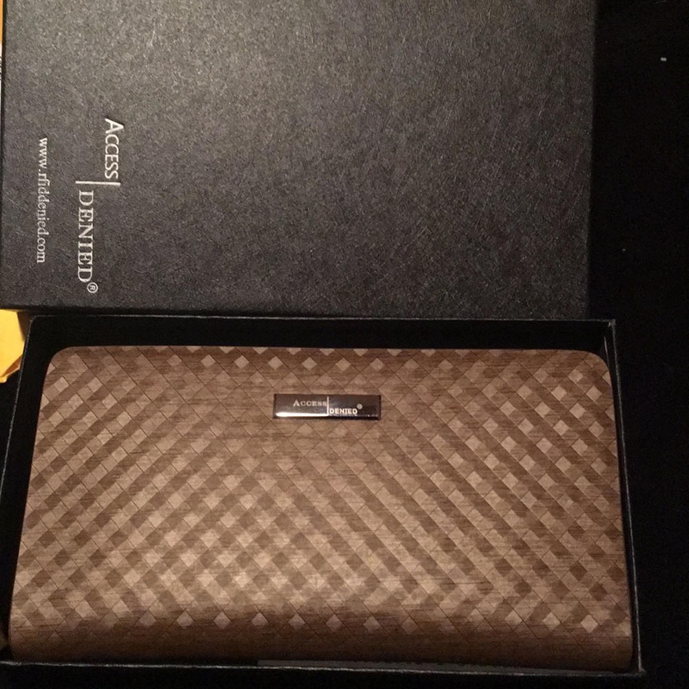 Women’s wallet